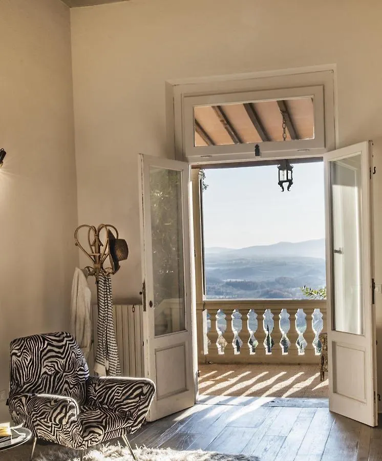 Villa Del Poeta -Homelike Villas Loro Ciuffenna 0*,  Olaszország